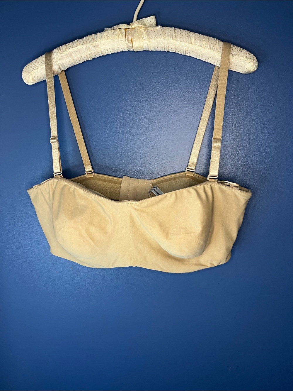 Lilyette underwire, minimizer 0939 beige bra, with straps or strapless, 42-D